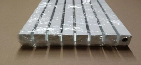 Вертикальный радиатор серии 40x40 V, 2 секции, 500/90/70, квадратная труба 40x40